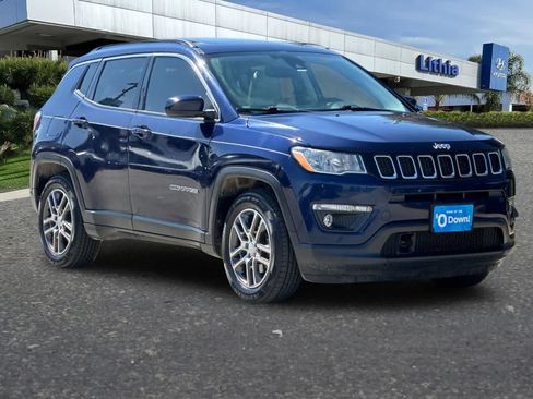 Used 2020 Jeep Compass Latitude FWD image 10