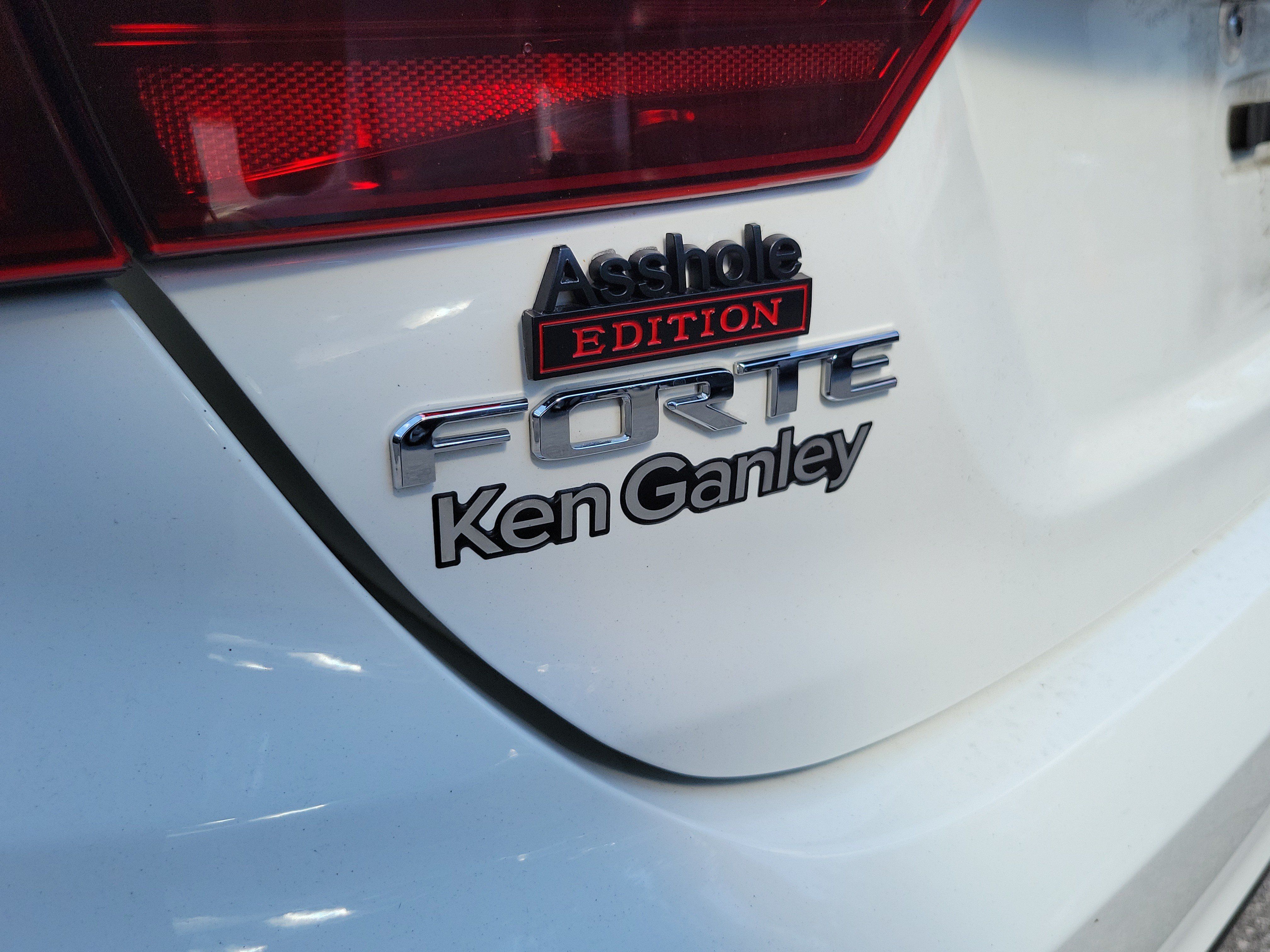 Used 2020 Kia Forte LXS FWD image 5