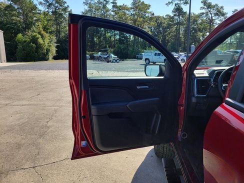 New 2026 GMC Canyon Elevation w/ Convenience Package image 12