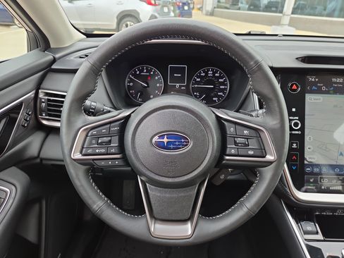 Certified 2025 Subaru Outback Limited image 19