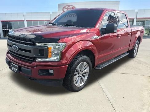 Used 2018 Ford F150 XLT w/ Equipment Group 302A Luxury AWD/4WD image 2