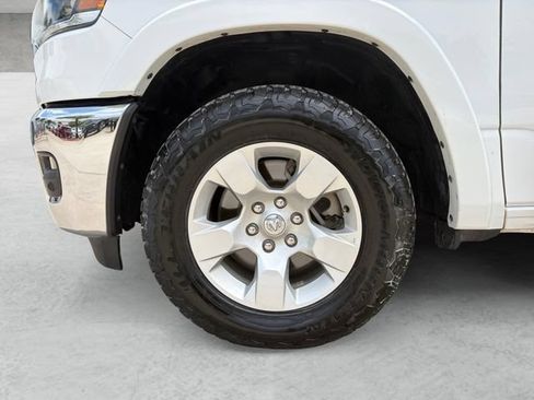 Used 2025 RAM 1500 Big Horn AWD/4WD image 23