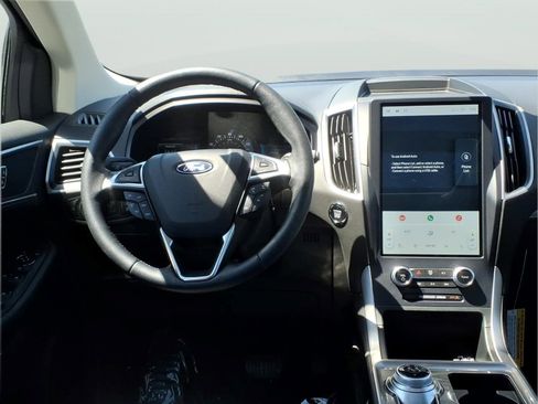 Used 2023 Ford Edge SEL w/ Convenience Package AWD/4WD image 10