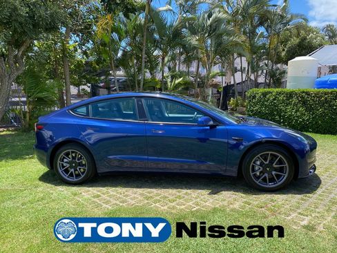 Used 2023 Tesla Model 3 Standard Range RWD image 26