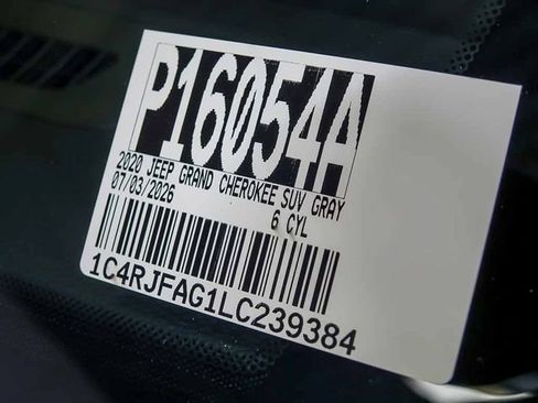 Used 2020 Jeep Grand Cherokee Altitude AWD/4WD image 36