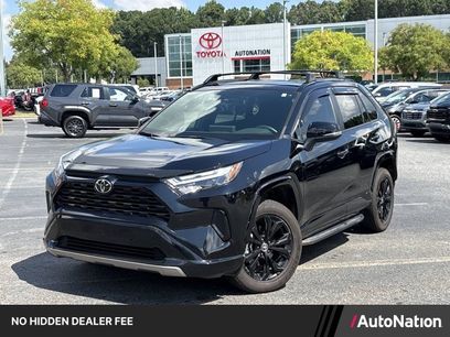 Used 2025 Toyota RAV4 SE w/ Convenience Package