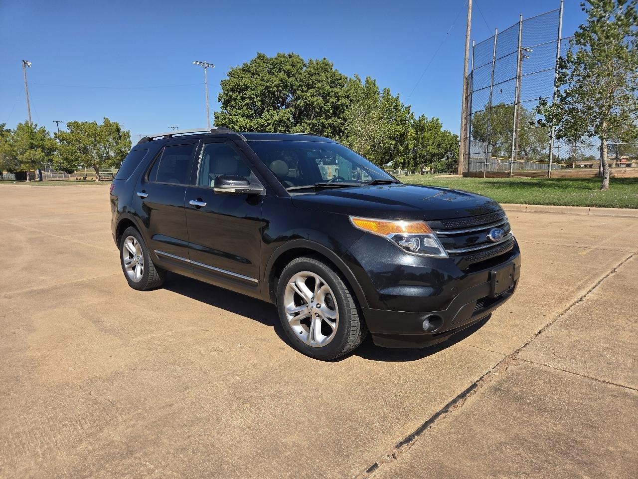 Used 2012 Ford Explorer Limited FWD image 30