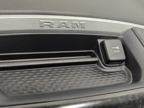 Used 2019 RAM 1500 Big Horn AWD/4WD image 51