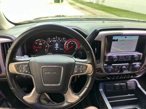 Used 2015 GMC Sierra 1500 Denali w/ Driver Alert Package AWD/4WD image 36