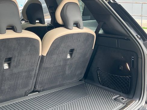 Used 2025 Volvo EX90 Plus AWD/4WD image 29