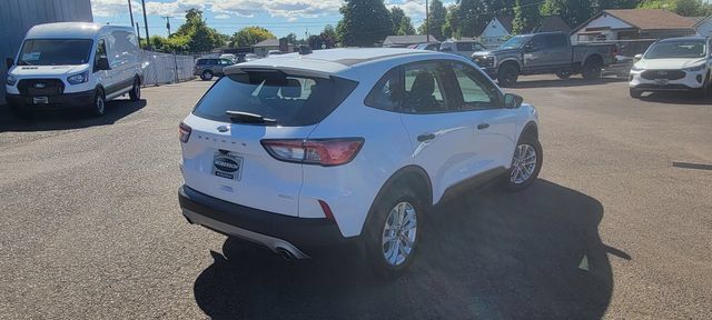 Used 2022 Ford Escape S AWD/4WD image 5