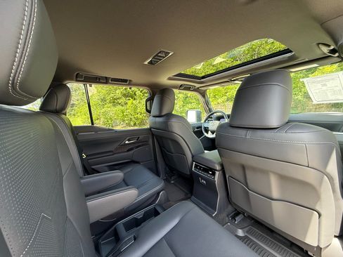 Used 2026 Lexus GX 550 AWD/4WD image 22