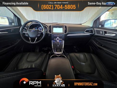 Used 2018 Ford Edge Titanium w/ Equipment Group 301A FWD image 8