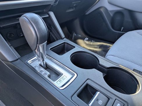 Used 2019 Subaru Outback 2.5i Premium image 32