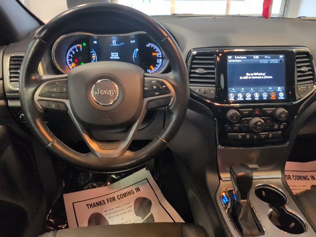 Used 2021 Jeep Grand Cherokee Laredo X AWD/4WD image 16