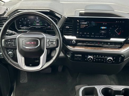 Used 2023 GMC Sierra 1500 Elevation AWD/4WD image 14