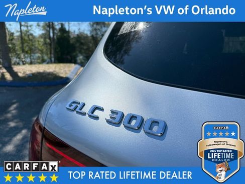 Used 2022 Mercedes-Benz GLC 300 w/ Premium Package Lite image 9