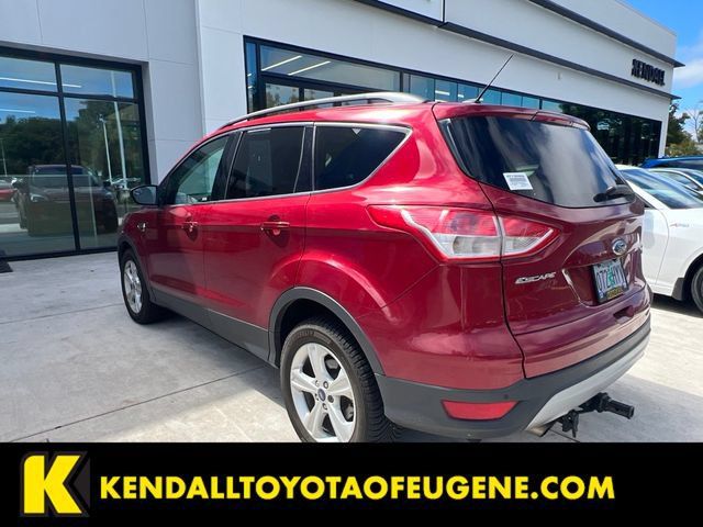 Used 2016 Ford Escape SE w/ SE Leather Comfort Package AWD/4WD image 10
