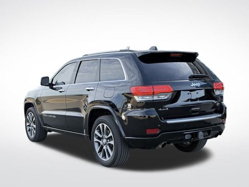 Used 2017 Jeep Grand Cherokee Overland image 10
