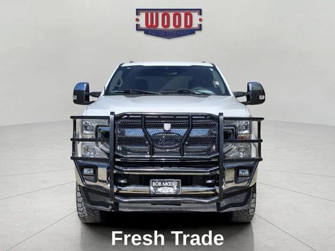 Used 2022 Ford F250 XLT w/ XLT Premium Package AWD/4WD image 2