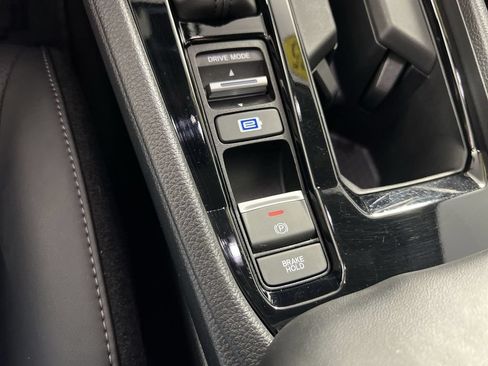 Used 2025 Honda Accord EX-L image 33