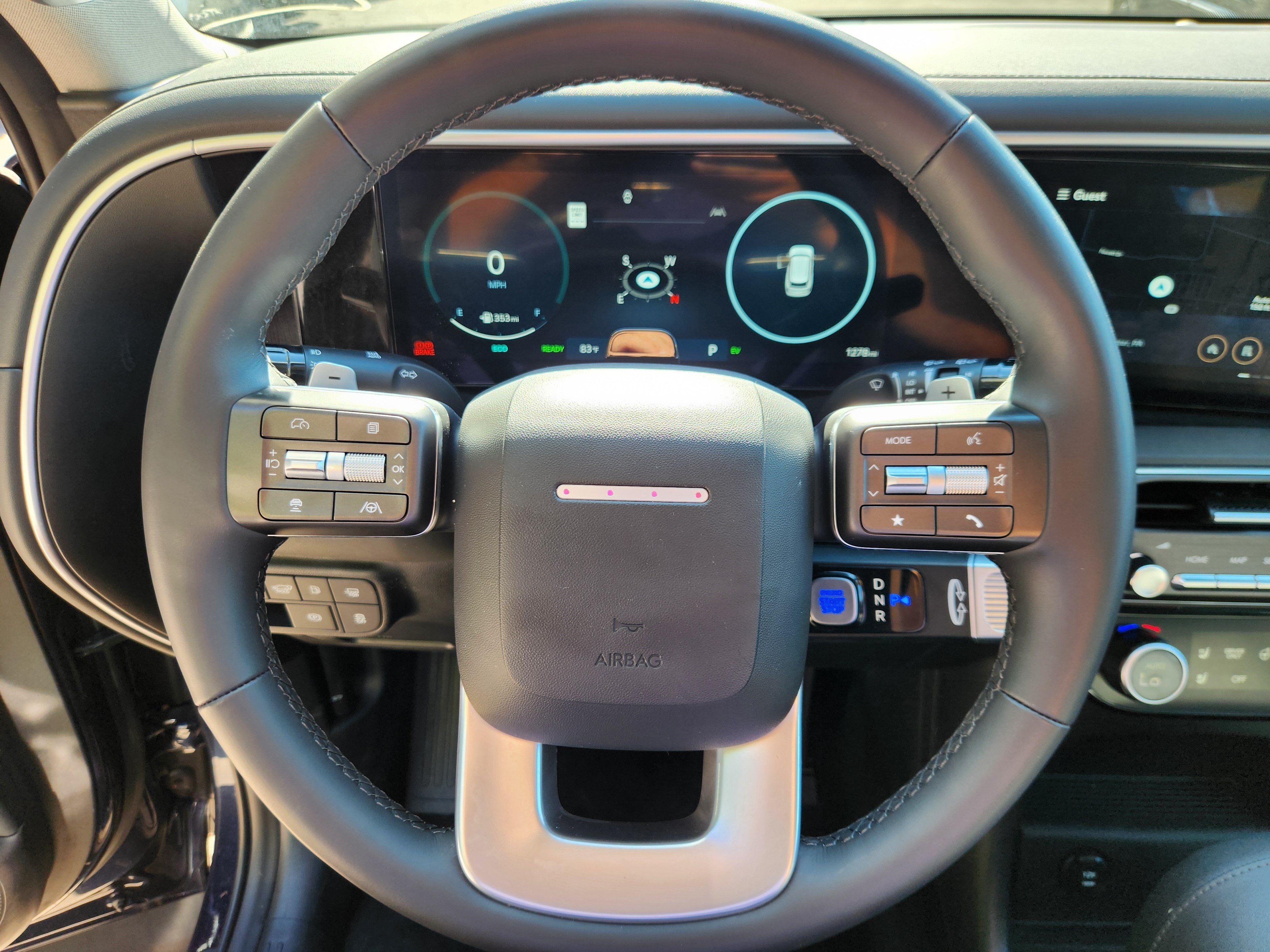 Certified 2026 Hyundai Palisade Limited AWD/4WD image 9