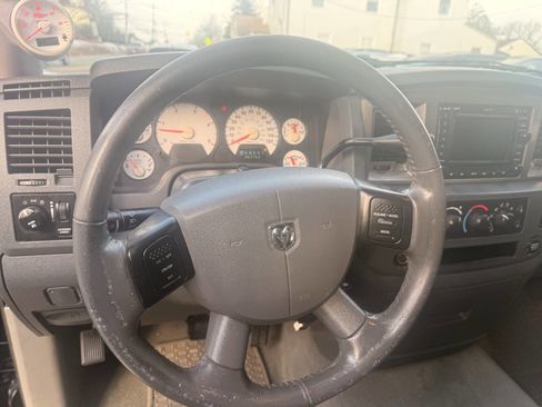 Used 2006 Dodge Ram 2500 Truck SLT image 12