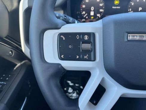 New 2026 Land Rover Defender 130 X-Dynamic SE AWD/4WD image 27