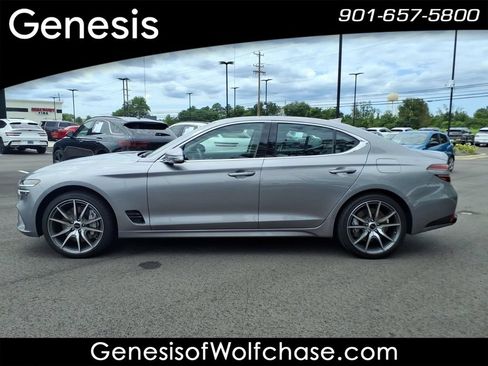 Used 2026 Genesis G70 2.5T AWD/4WD image 2