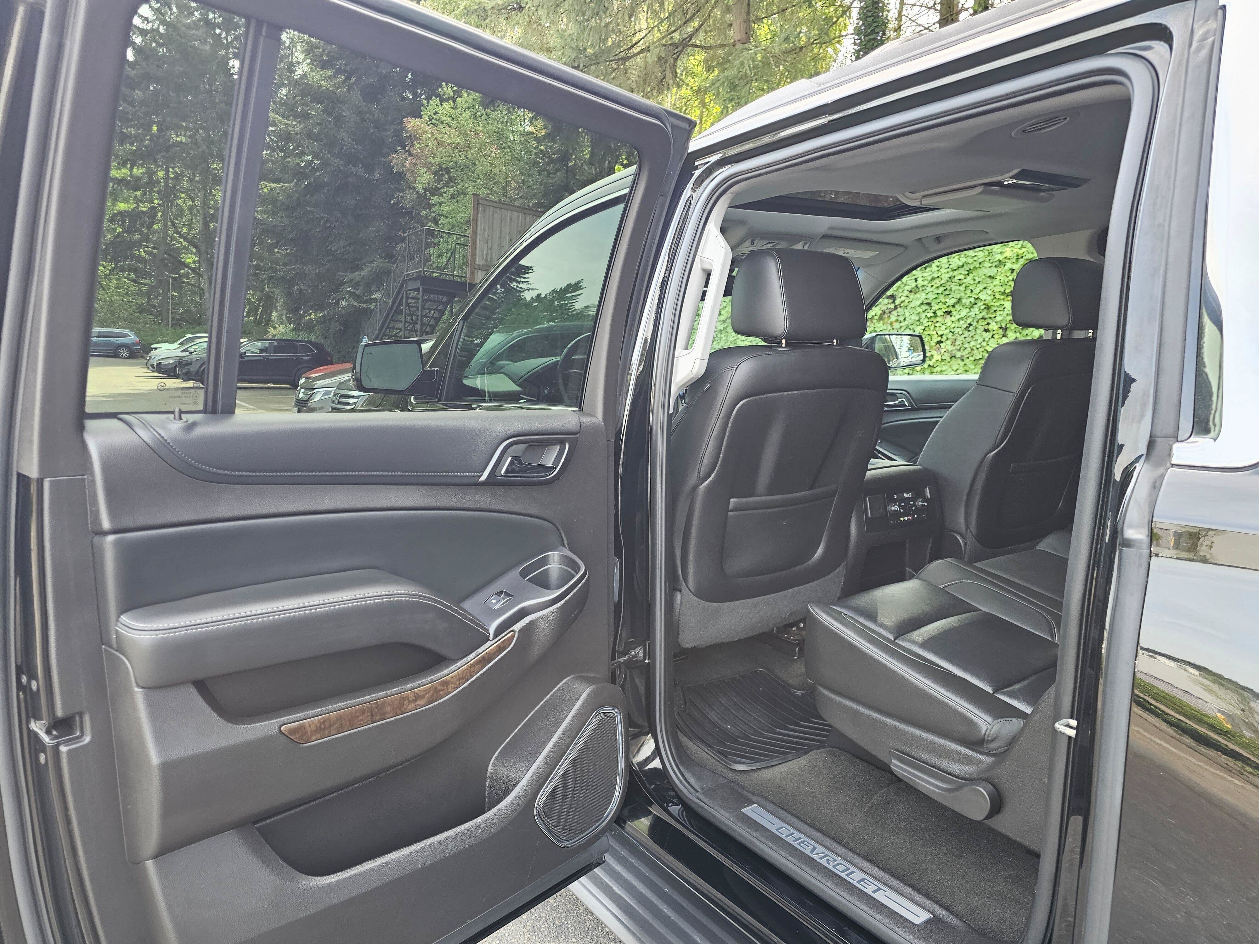 Used 2015 Chevrolet Suburban LT AWD/4WD image 16