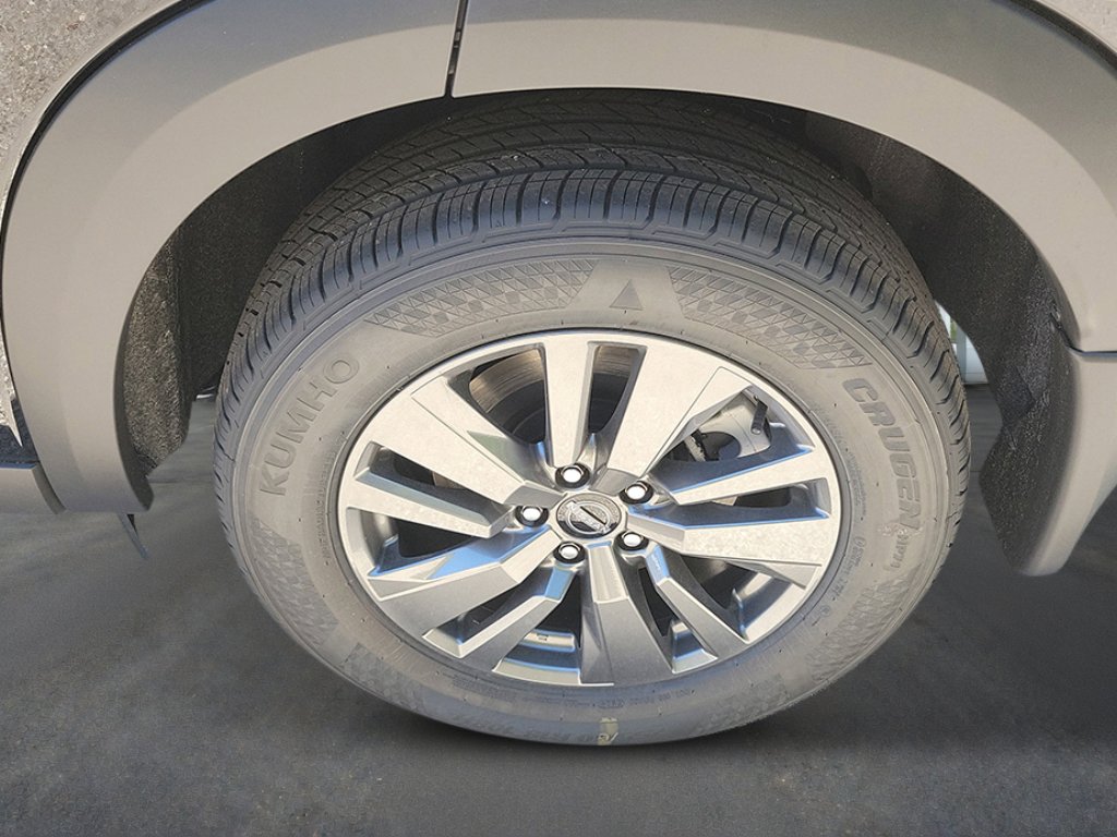 New 2026 Nissan Pathfinder SV AWD/4WD image 9