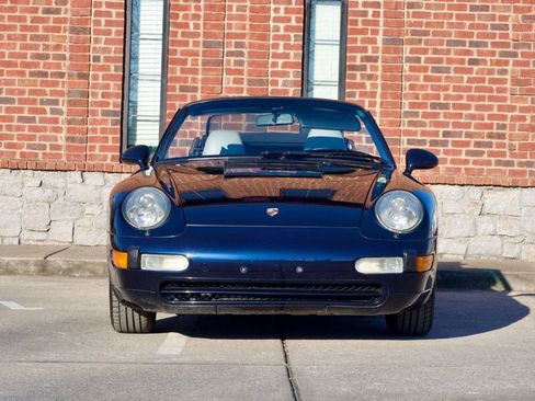 Used 1995 Porsche 911 Carrera image 2