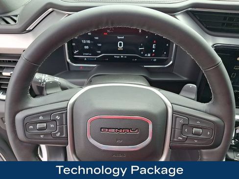 Used 2024 GMC Sierra 1500 Denali w/ Denali Reserve Package AWD/4WD image 4