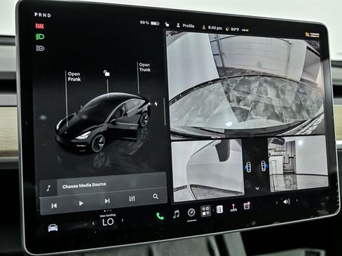 Used 2023 Tesla Model 3 Standard Range RWD image 21