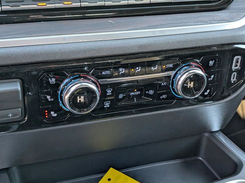 New 2026 GMC Sierra 1500 SLT w/ SLT Premium Plus Package image 29