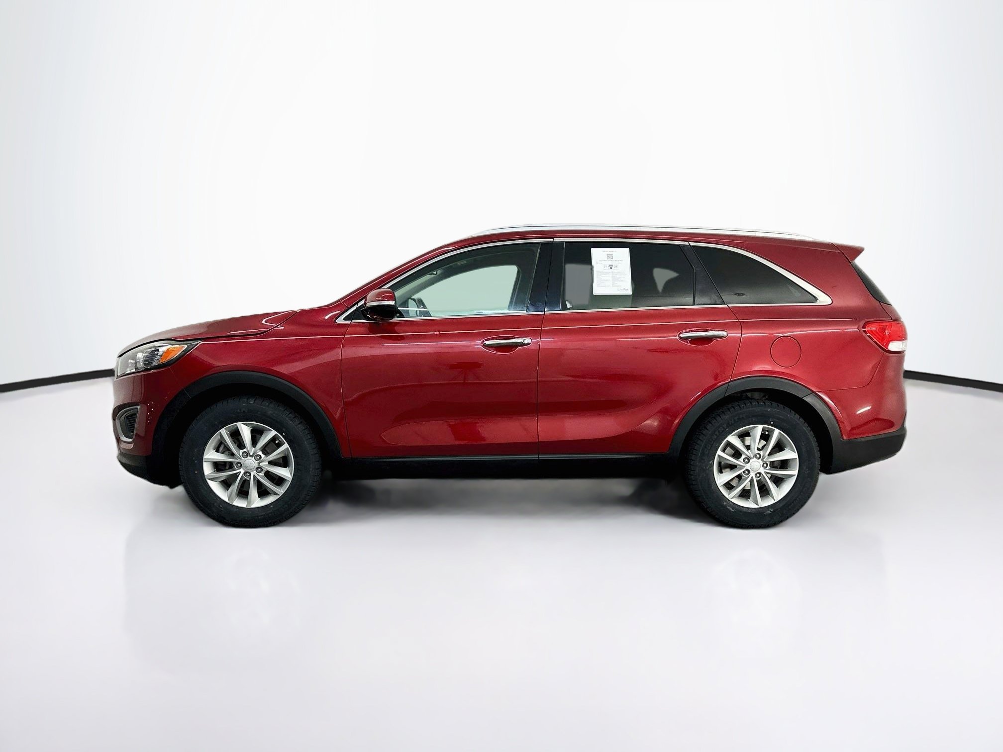 Used 2018 Kia Sorento FWD image 4