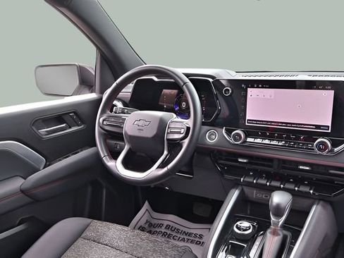 Used 2023 Chevrolet Colorado Z71 w/ Z71 Convenience Package 2 image 22