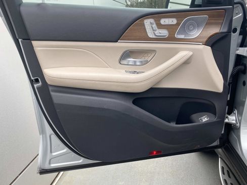 Used 2020 Mercedes-Benz GLE 350 4MATIC image 17