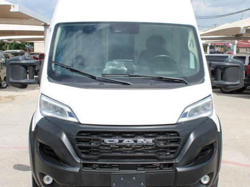 Used 2024 RAM ProMaster 3500 w/ Delivery Van Package FWD image 6