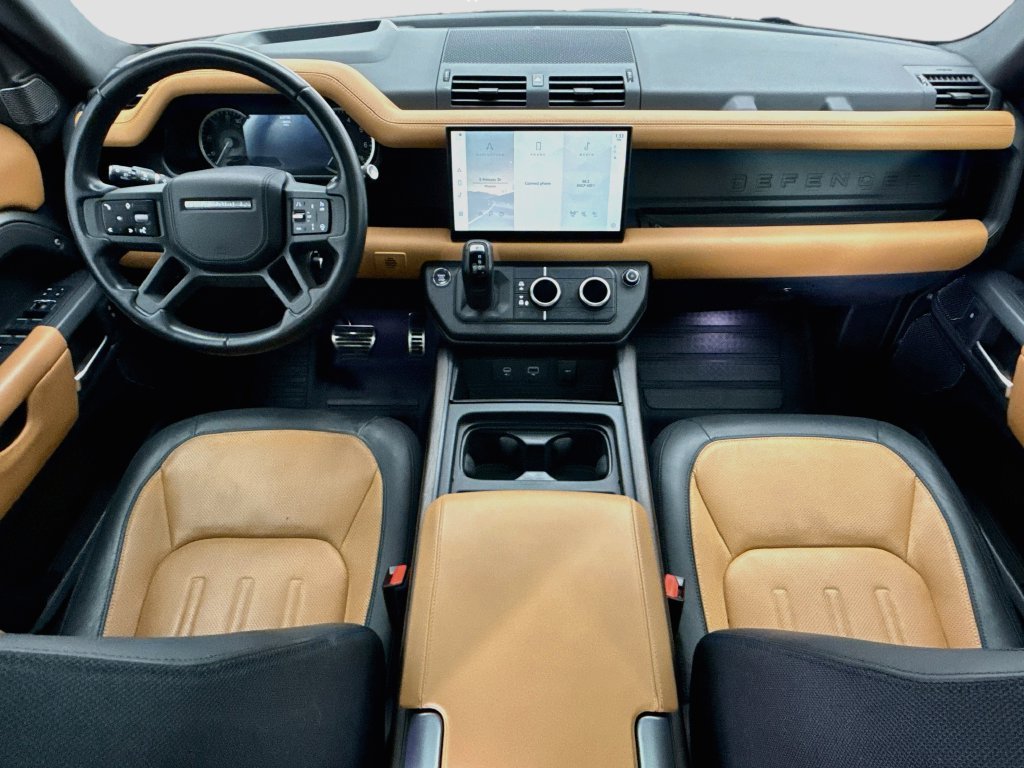 Used 2023 Land Rover Defender 110 X AWD/4WD image 13