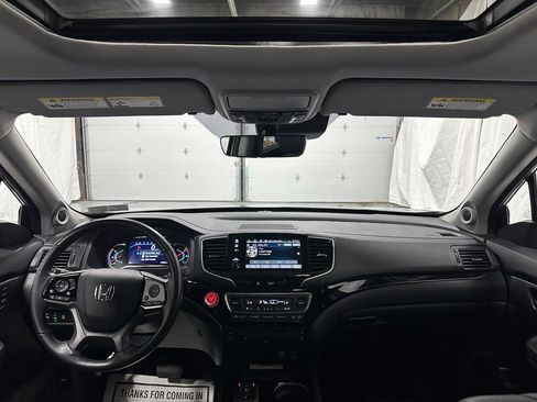 Used 2019 Honda Pilot Elite image 39
