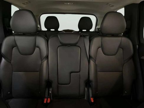 Used 2025 Volvo XC90 B5 Core AWD/4WD image 89