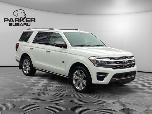 Used 2024 Ford Expedition King Ranch image 7