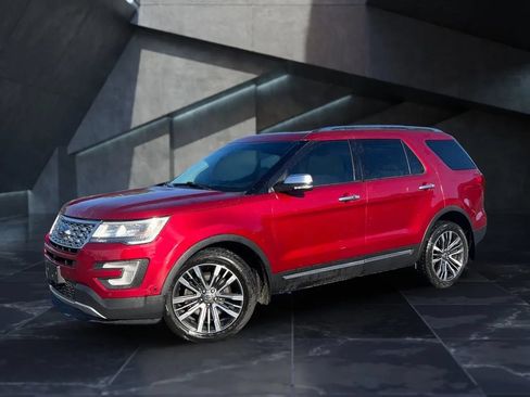 Used 2016 Ford Explorer Platinum AWD/4WD image 1