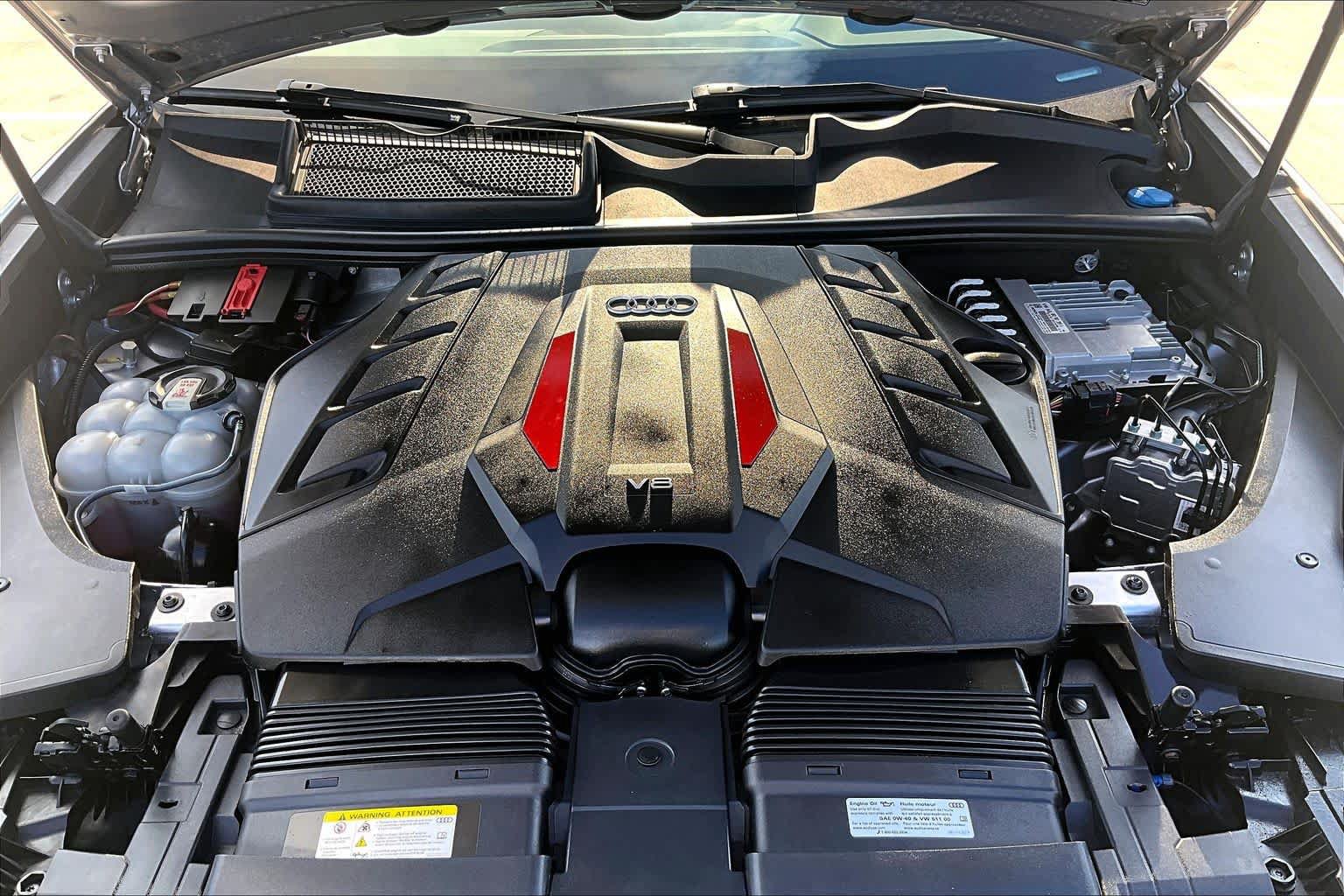 Used 2022 Audi SQ8 Prestige AWD/4WD image 27