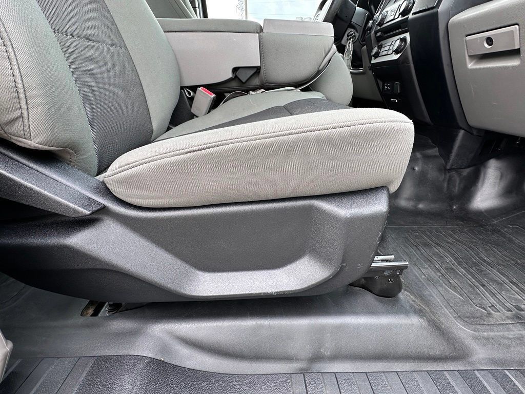 Used 2015 Ford F150 XL w/ Equipment Group 101A Mid AWD/4WD image 13
