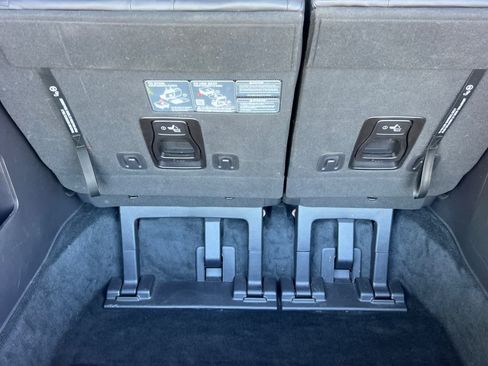 Used 2024 Kia Carnival SX Prestige FWD image 18