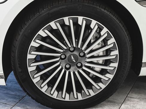 Used 2024 Genesis G80 image 7