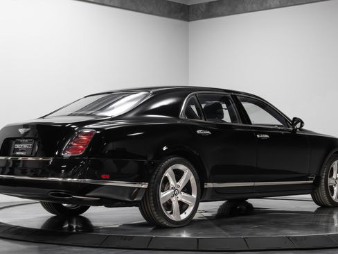 Used 2016 Bentley Mulsanne Speed image 18