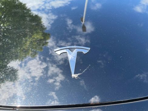 Used 2023 Tesla Model 3 Standard Range RWD image 8